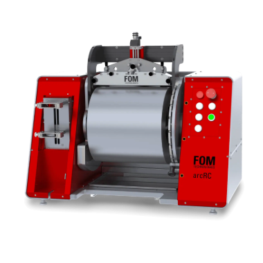 FOM arcRC, roll-to-roll verwerkingstool, laboratoriumvriendelijk, coatingtechnieken, variabele posities, functionele materialen, pilotschaal, compact ontwerp, lab-to-fab, dunne-filmtechnologie, post-depositie behandelingseenheden, productieproces.